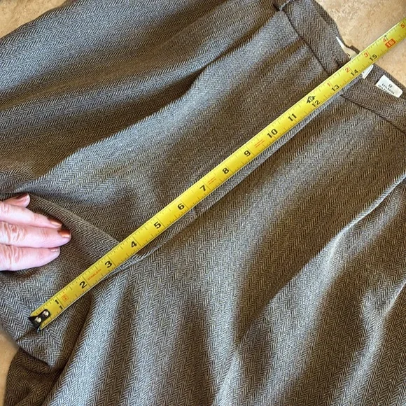 ANN TAYLOR trousers, gold/tan, herringbone tweed, pleats, pockets, cuffs. 12 EUC - Picture 14 of 17